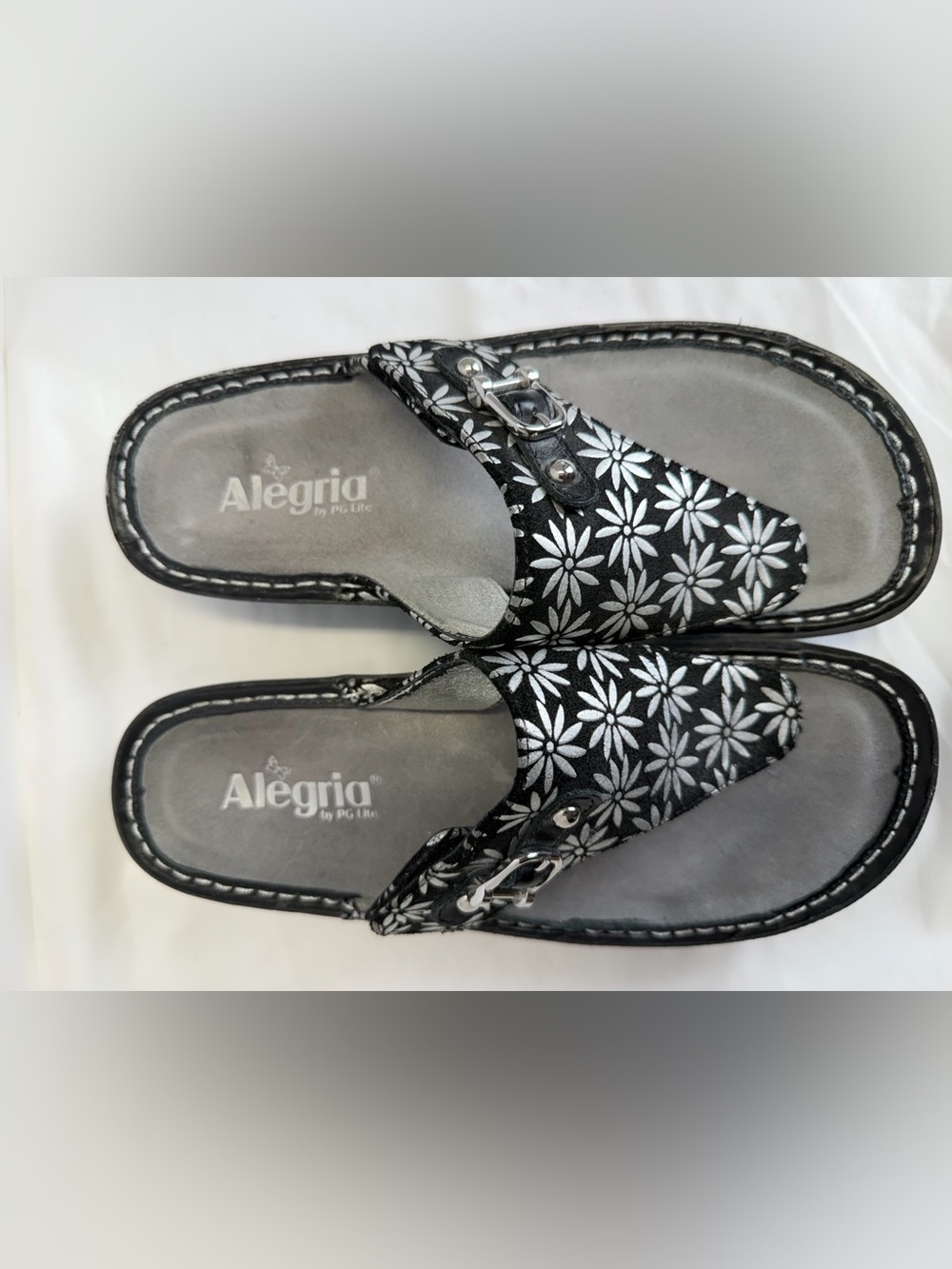Alegria Vanessa VAN-321 Silver Gerber Floral Thong Sandals Women 39 US 9